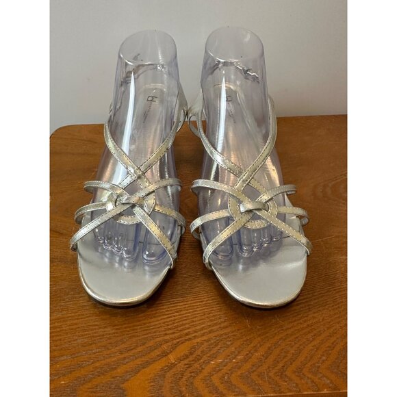 BL Boston Design Studio Women's Strappy Sandals Silver Sz 10 Sku 2825 - Picture 6 of 14